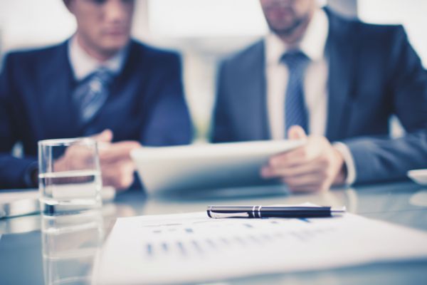 Công chứng bản dịch hợp đồng