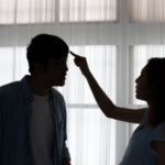 Đuổi chồng ra khỏi nhà có bị phạt không? Đuổi chồng ra khỏi nhà