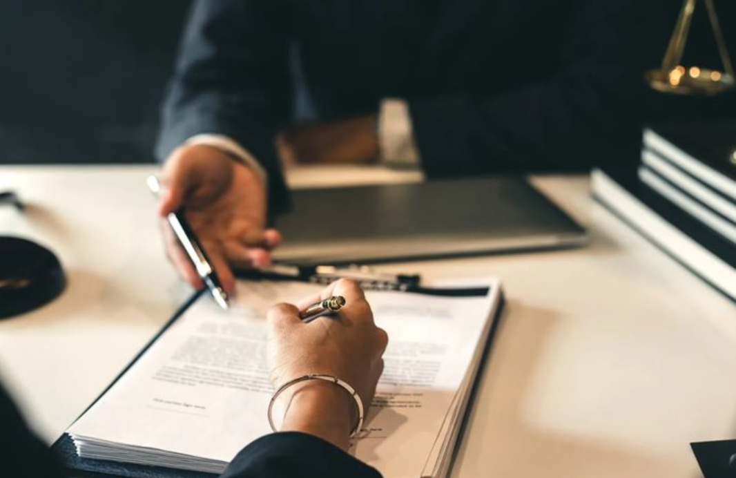 Ủy quyền quyết toán thuế