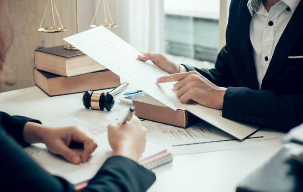 Ủy quyền quyết toán thuế