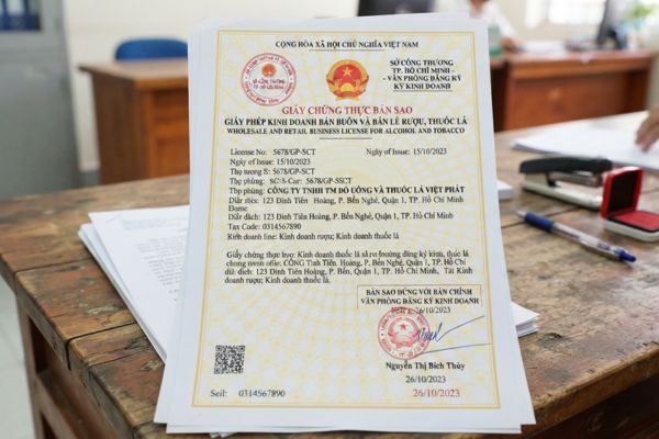 Chứng thực bản sao Giấy phép bán buôn, bán lẻ rượu, thuốc lá