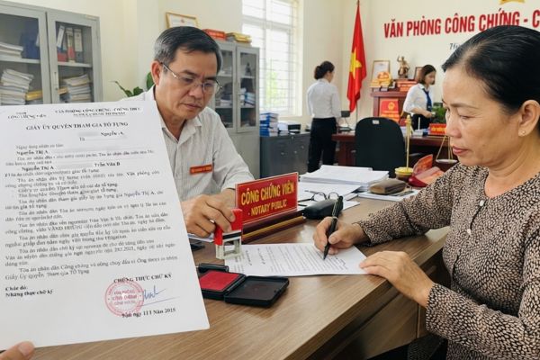 Chứng thực chữ ký trên giấy ủy quyền tham gia tố tụng tại Tòa án